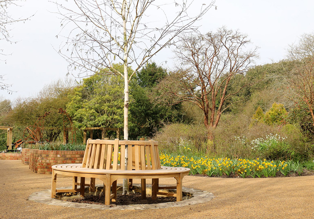 Vitual tour - Sensory Garden bench